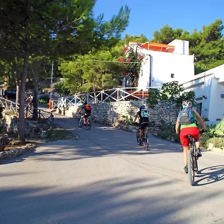 Crovatico Club Vacanze * Vieste