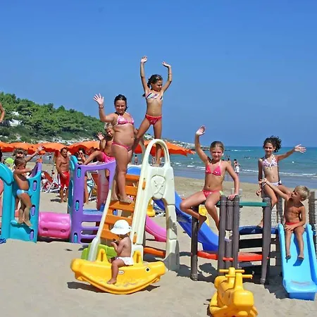 Crovatico Club Vacanze Resort *